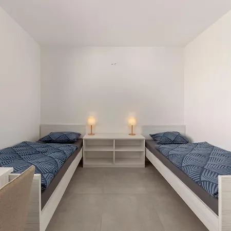Apartment Rm Roma Celje